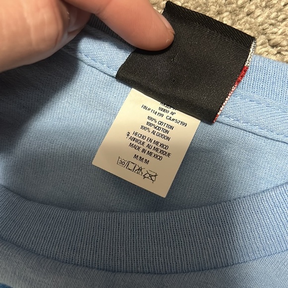 Y2K Quiksilver Graffiti Tee - Picture 4 of 4
